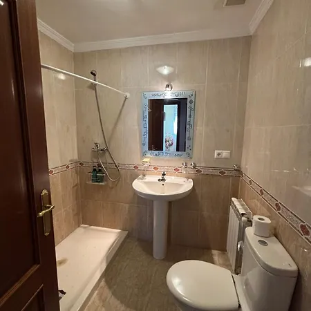 Completo En 1 Apartment Lugo